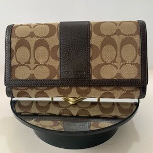 EUC Coach Wallet